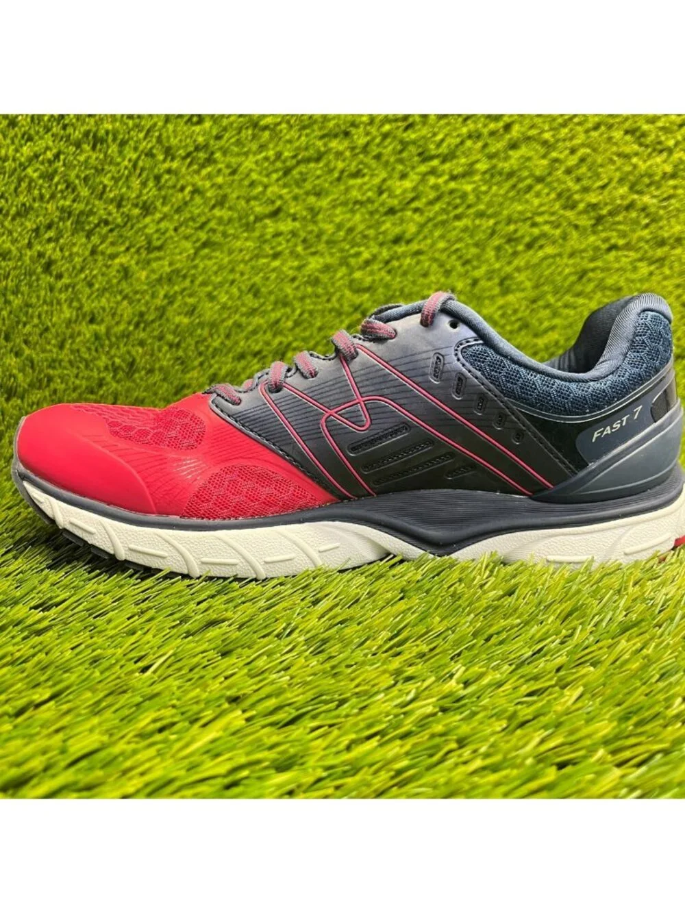 Karhu Fast 7 MRE Womens Size 9.5 Blue White Athletic Running Shoes Sneakers